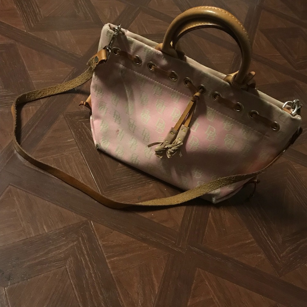 Dooney & Bourke Purse Light Pink